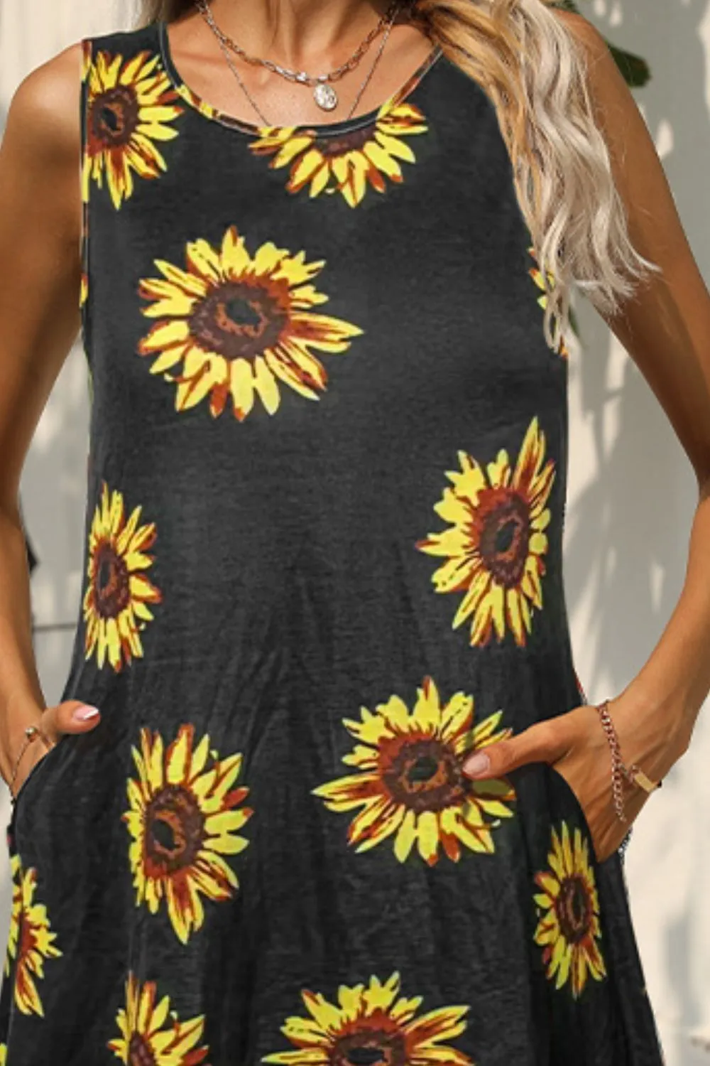 Artistic Printed Round Neck Sleeveless Dress with Pockets