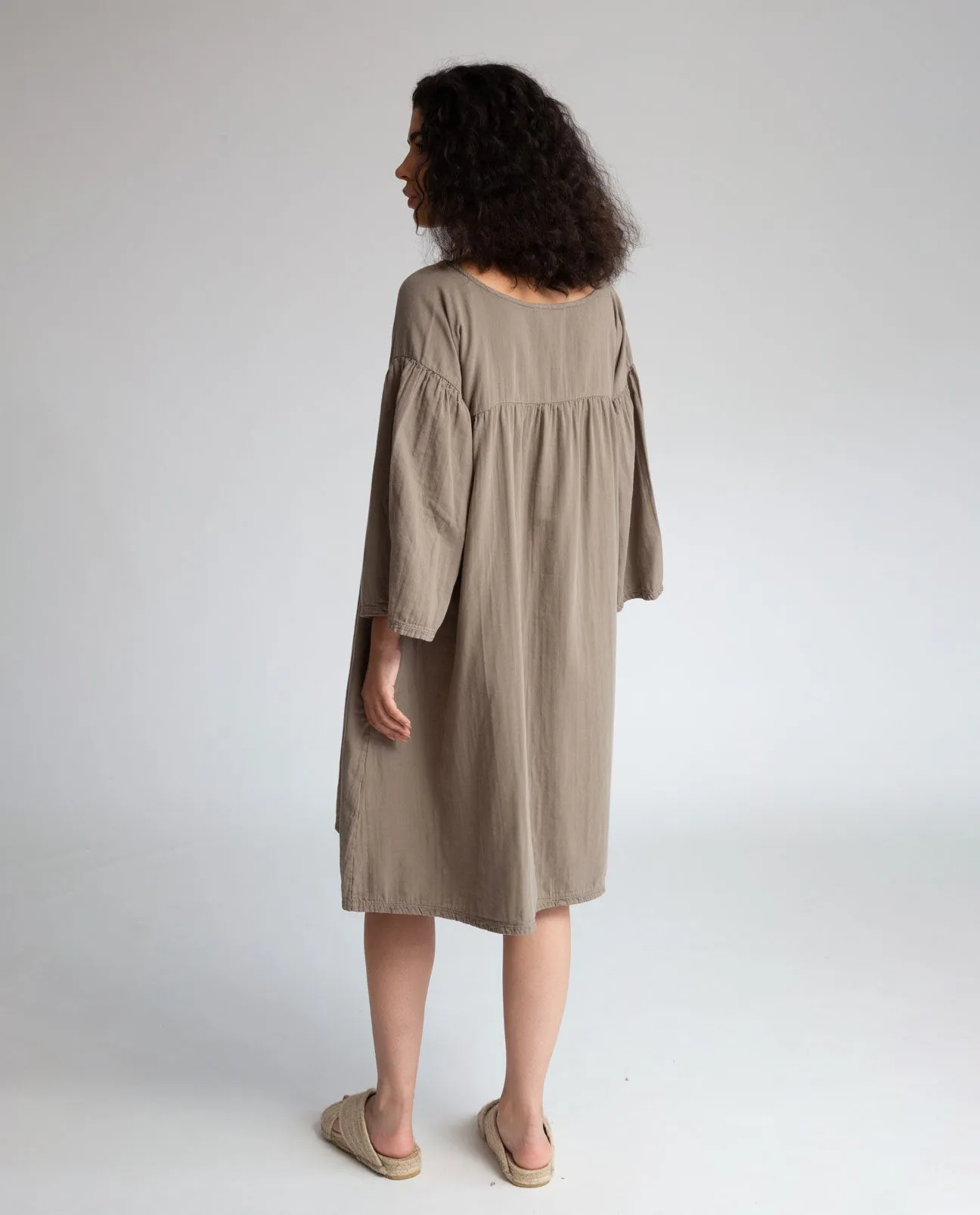 Dylla Organic Cotton Dress In Olive