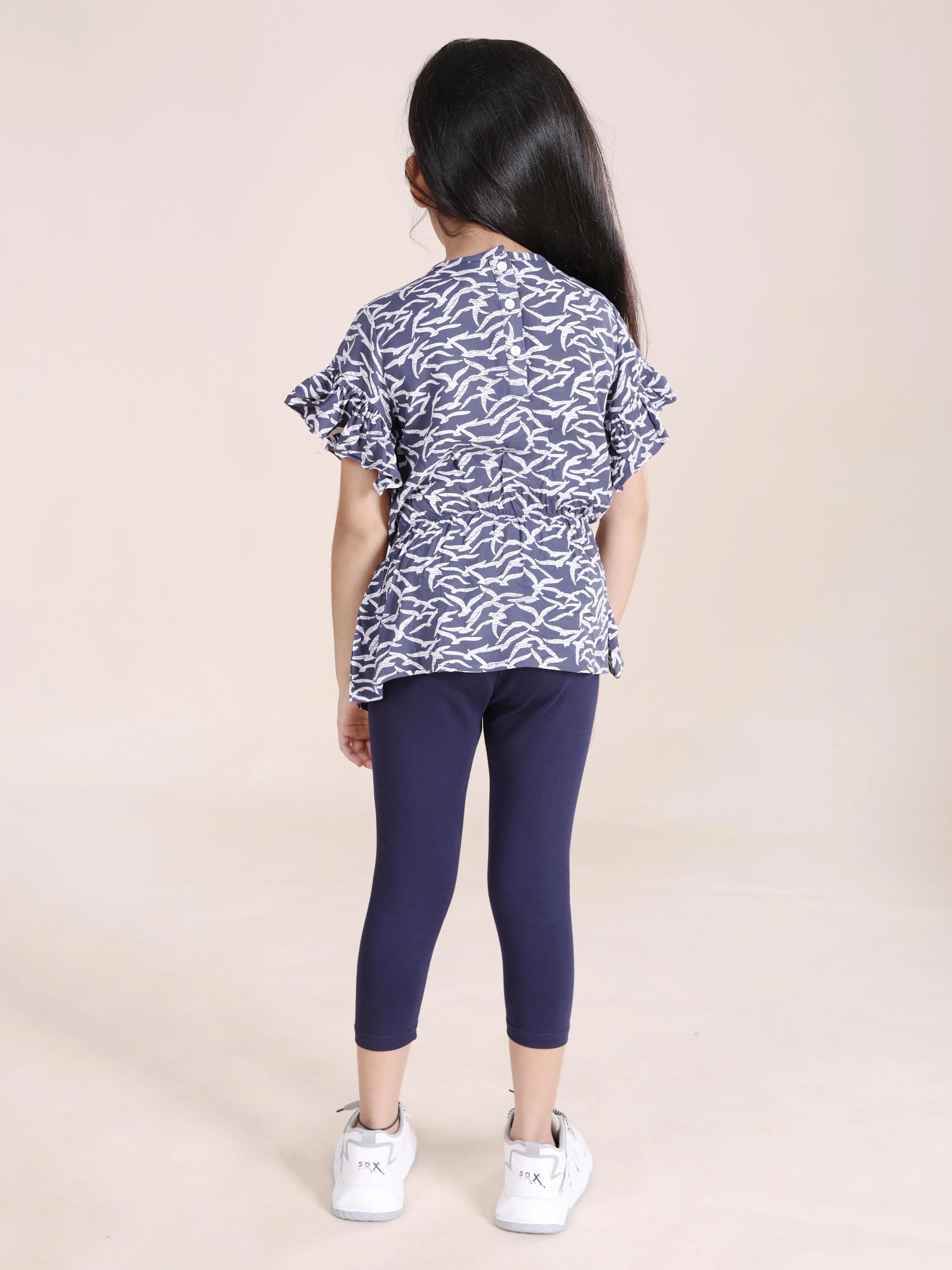 Girls Cap Sleeves Printed Waist Elasticated Top With Capri Legging