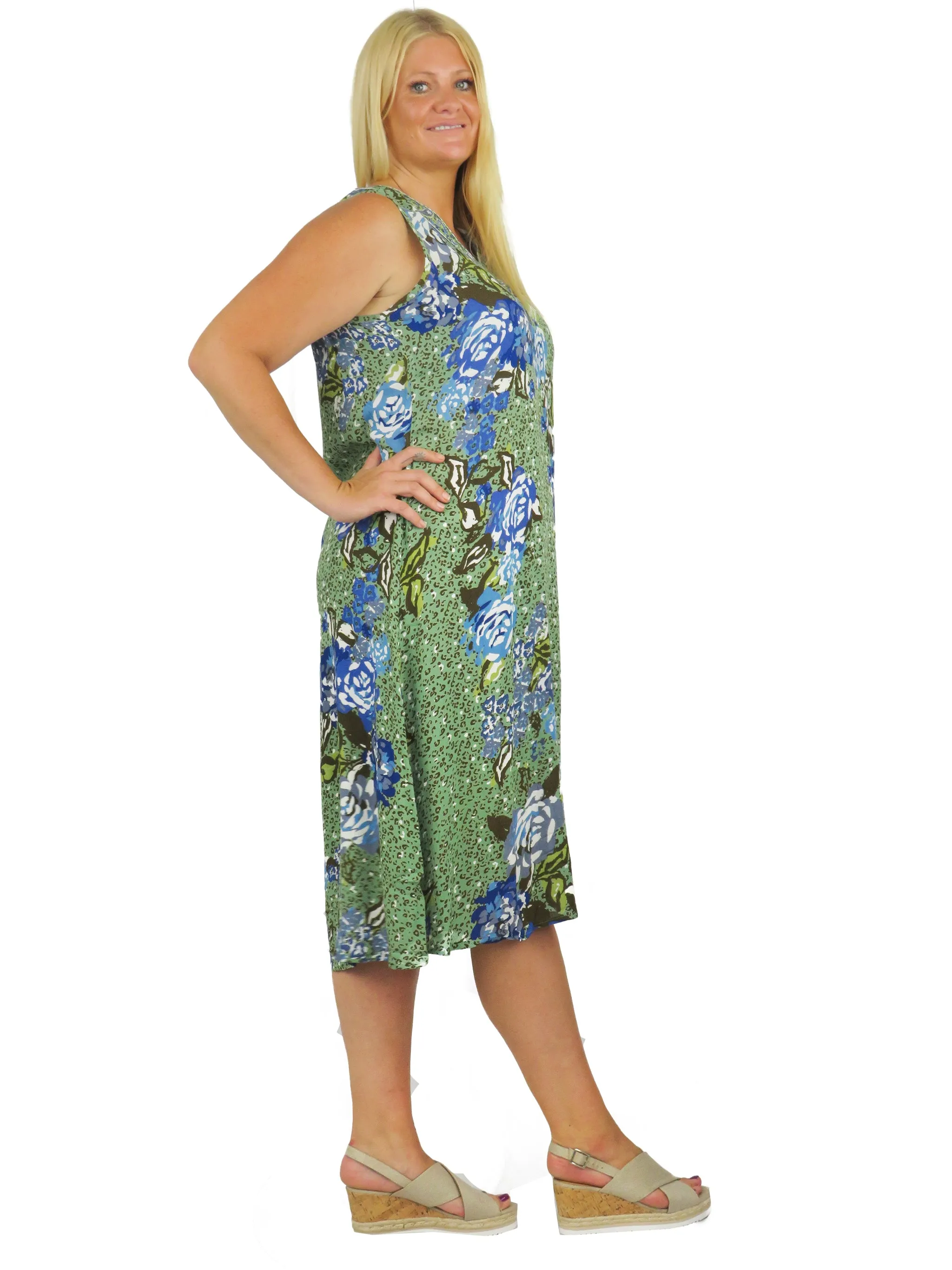 La Cera Sleeveless V-Neck Artistic Floral Dress - Plus Size